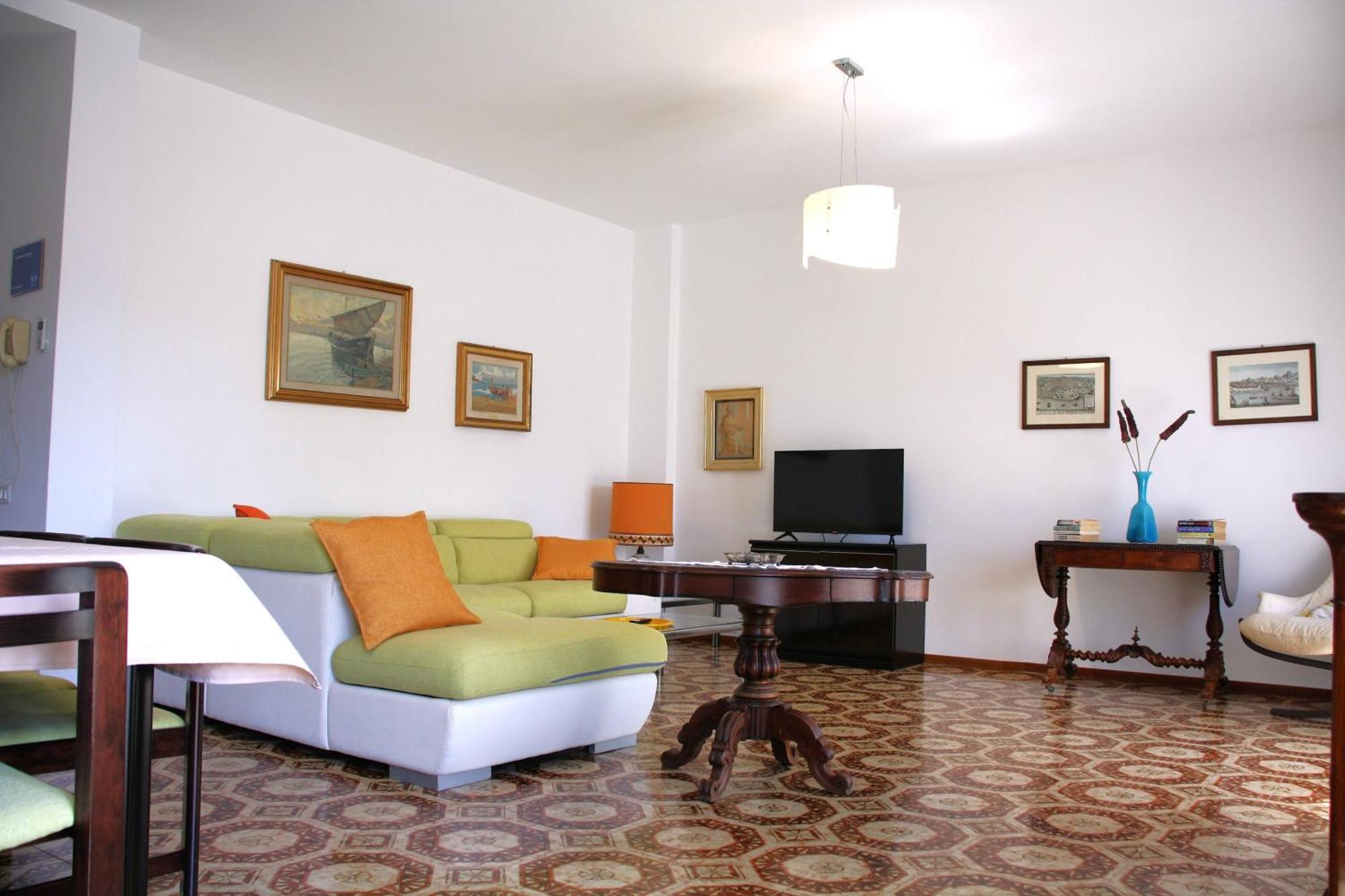 شقة Archimede Lounge تْشيفالو المظهر الخارجي الصورة